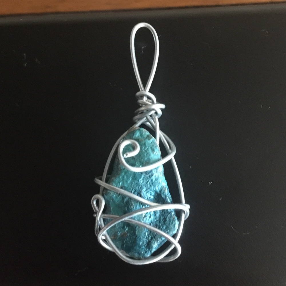Blue Earth Lacquer with Stainless Wire Pendant